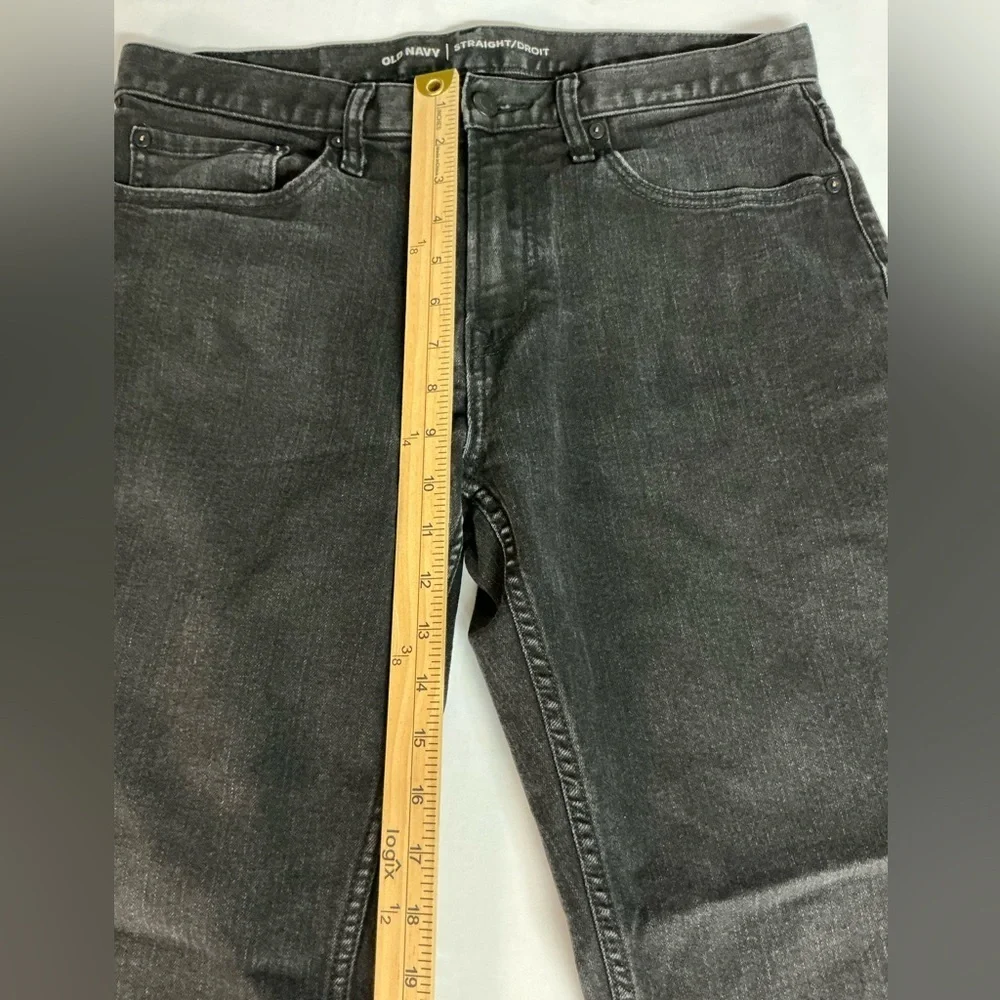 Old Navy Straight leg Jeans in a washed black denim